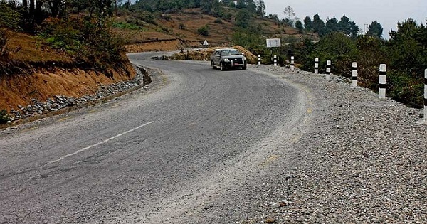 मध्यपहाडी राजमार्ग: सम्झौताको सात वर्षपछि ठेक्का रद्द गरिँदै