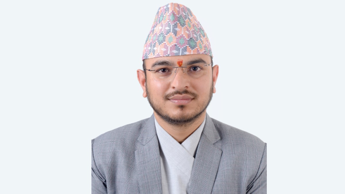 बीमा अध्यक्ष शरद ओझा निलम्बित, तीन सदस्यीय समिति गठन