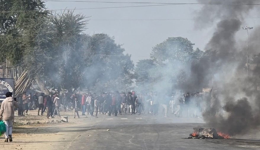 सशस्त्र प्रहरीको गोलीबाट सफारी चालकको मृत्युपछि लौकही बजार तनावग्रस्त