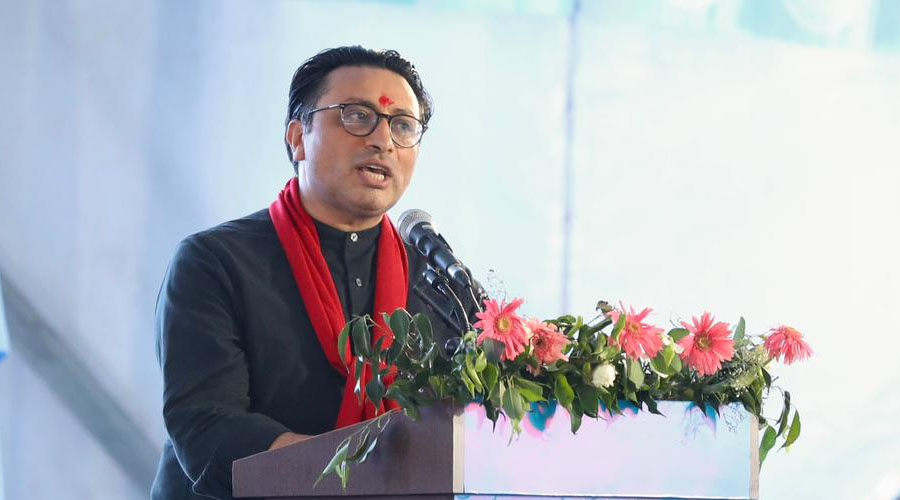 कसैलाई हराउन आएका होइनौं, देशलाई जिताउन आएका हौं : स्वर्णिम वाग्ले