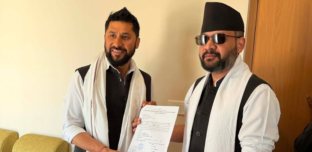 झापा–५ मा चुनाव लड्न बालेनले जनकपुरमा लिए टिकट