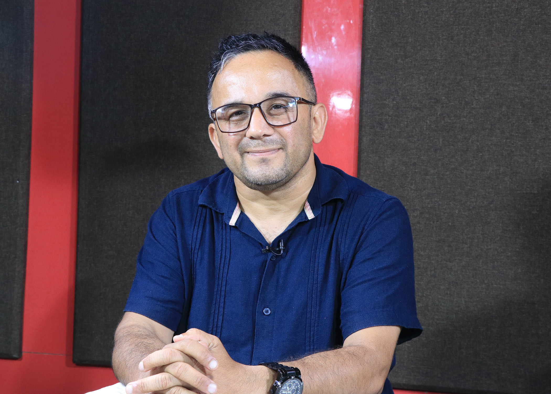 हाम्रो सेयर बजार पहिले नै धेरै बढिसकेको छ, अझै घटेर वास्तविक अवस्थामा आउँछ - रविन कँडेल