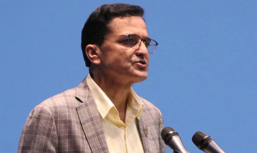 सरकारले कुलमानलाई हटाउँदा प्रचण्डको मुटुमै गोली लागेजस्तो भयो - योगेश भट्टराई
